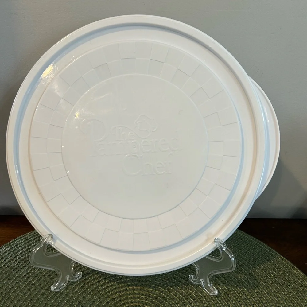 The Pampered Chef Chillzanne Bowl Replacement Lid ONLY for 2785 9.5